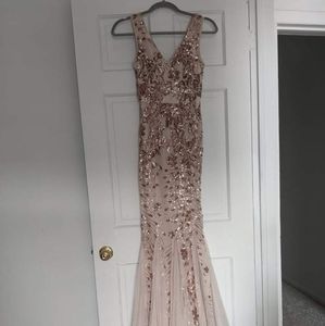 Art deco sequined rose gold dress